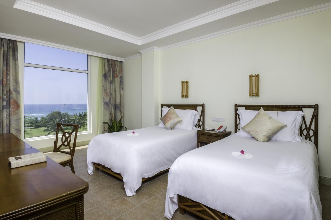 Sanya Resort Golden Palm Exterior photo