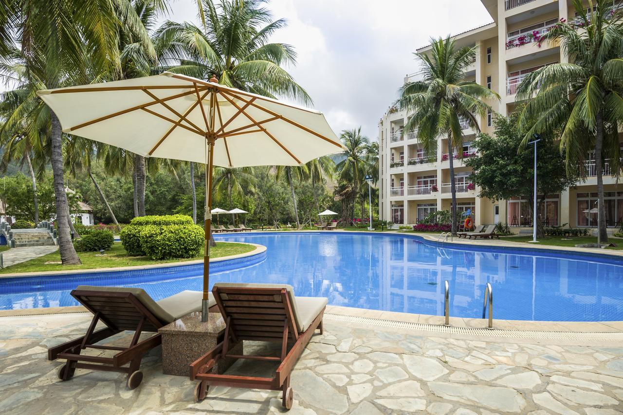 Sanya Resort Golden Palm Exterior photo